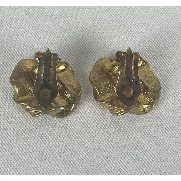 Vintage Gold Tone Twisted Knot Chunky Clip Earrings Textured Ribbed 80s 90s - Picture 4 of 6